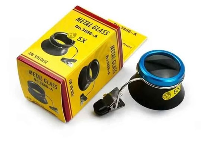 Loupe de réparation pour horloger