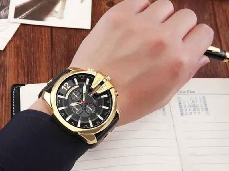 Montre Chic de Qualité