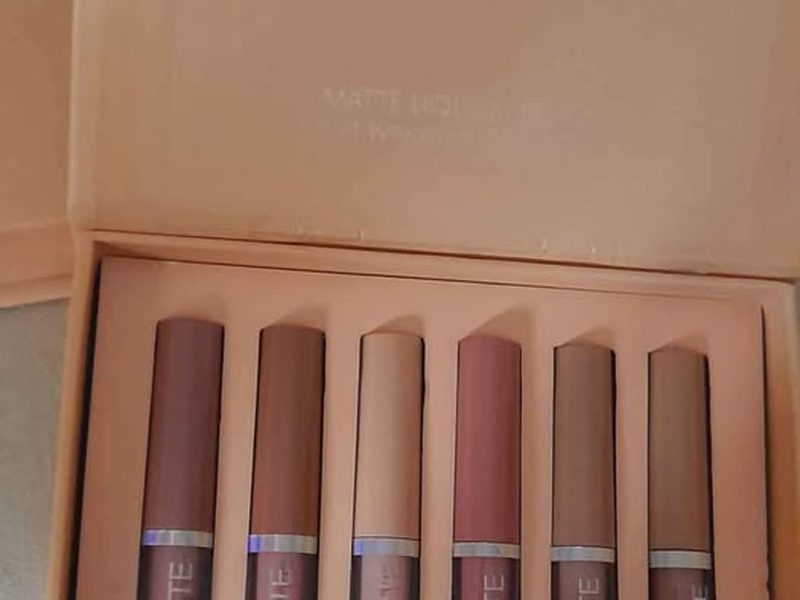 LIP Gloss Matte Longue Durée