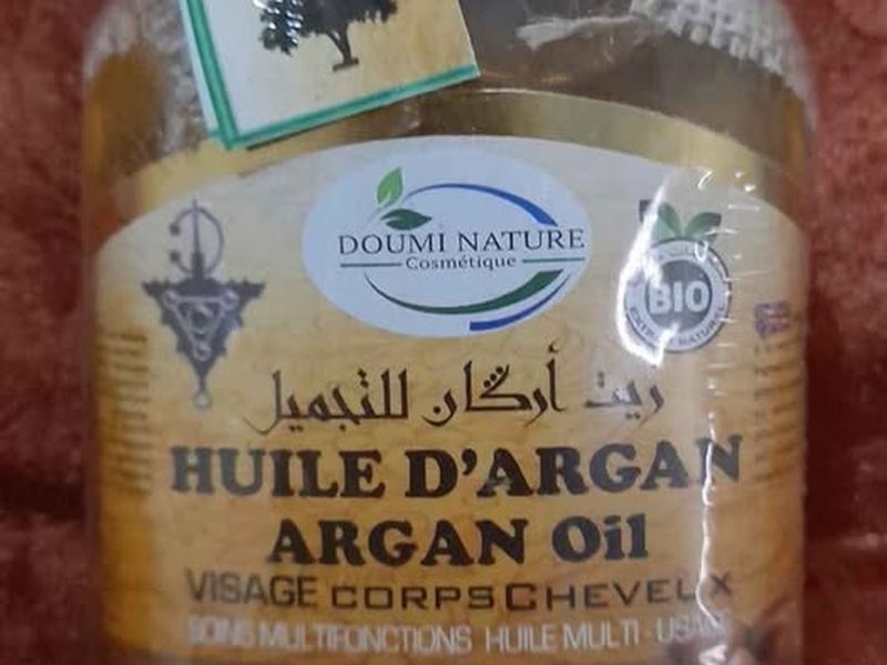 Huile d'argan cosmetique pure bio du Maroc : peau, corps, cheveux, barbe