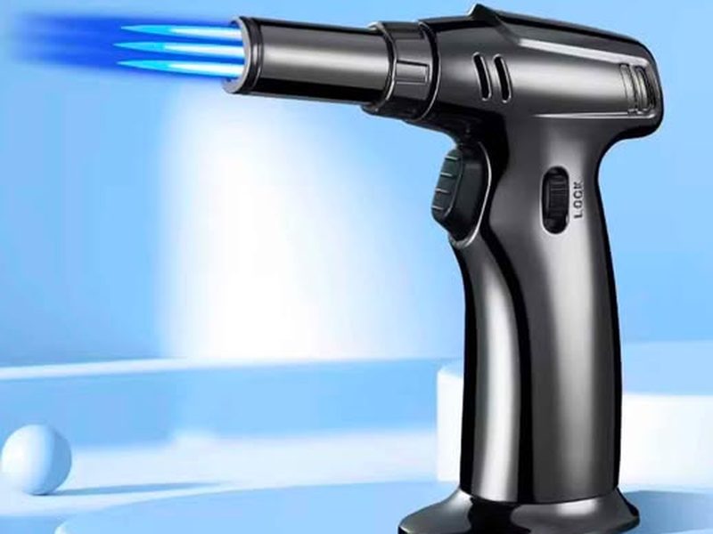 Chalumeau à gaz butane rechargeable — briquet flamme haute température
