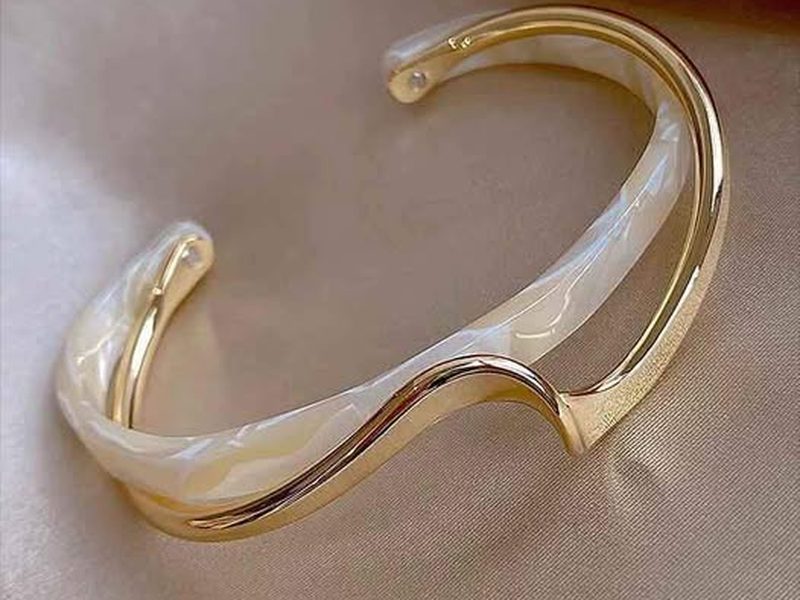 Bracelet design pour femme