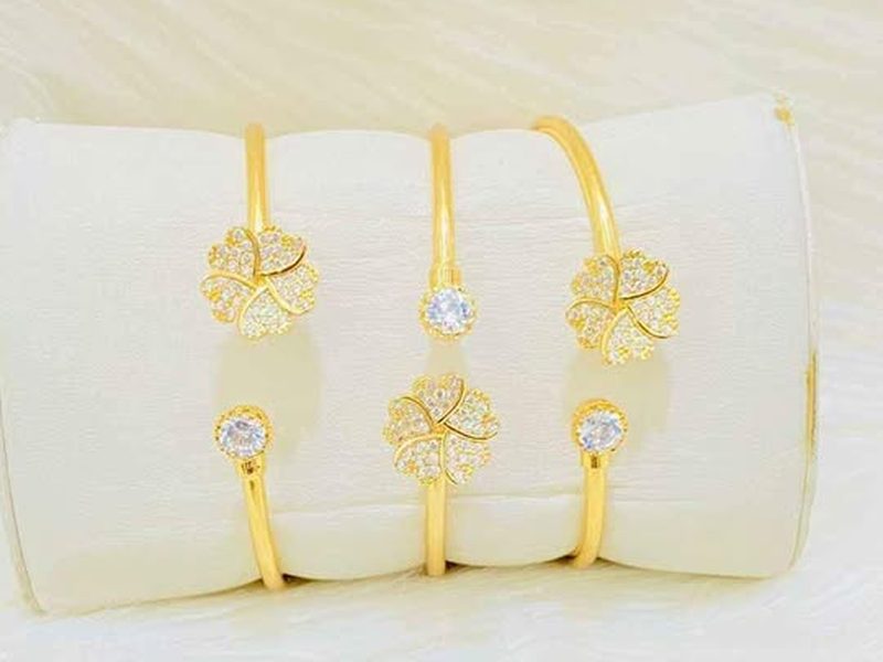 Bracelets en plaqué Or