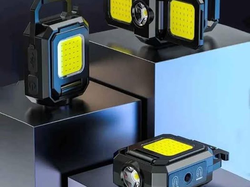 Mini lampe multi projecteur